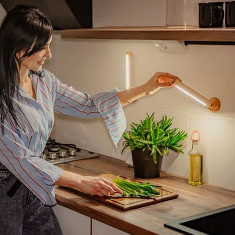 360° Rotatable Wooden LED Wall Lamp - Magnetic Detachable & Stepless Dimming Rechargeable Wall Light